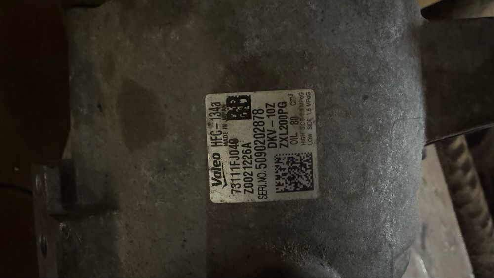 Продам компрессор от Субару форестер 2015