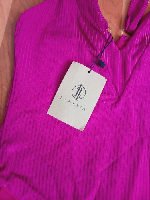 Нови цели бански