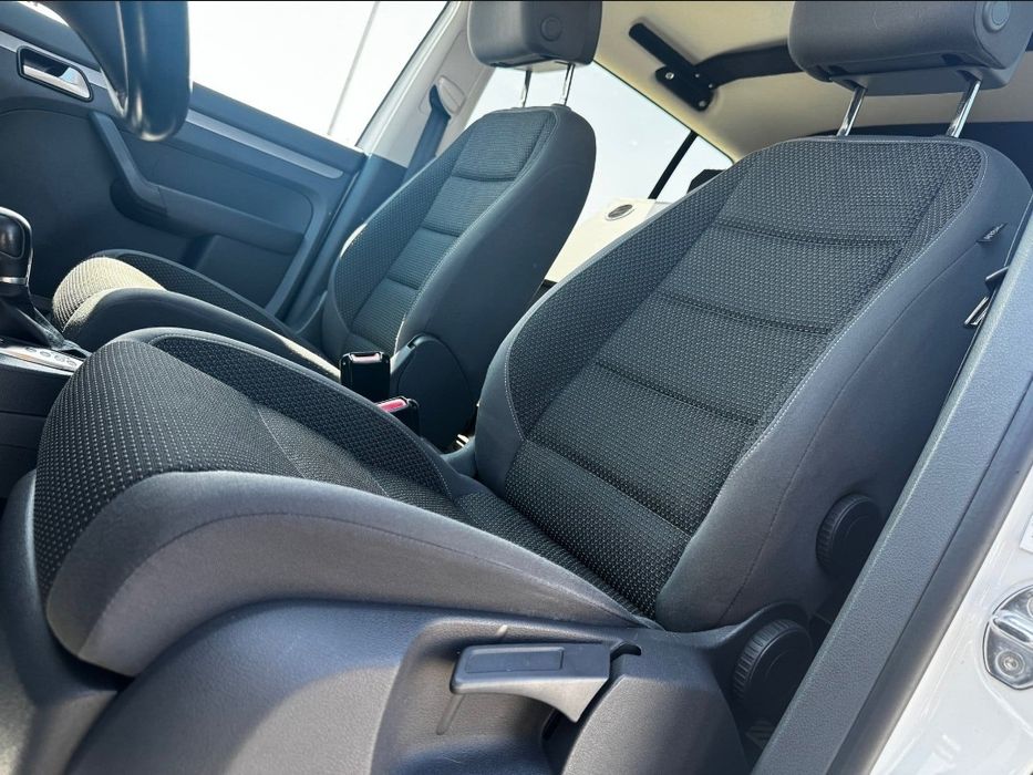 VW Touran 10.2015 2.0TDI Automat