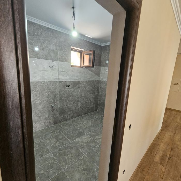 Vand casa in Santion