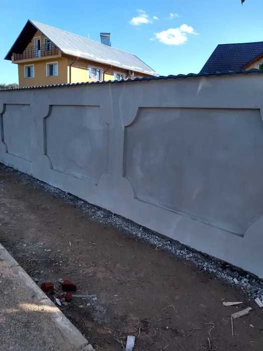 Meseriași Construcții | Peste 20 de Ani Experiență în Calitate | Case care rezistă în timp!