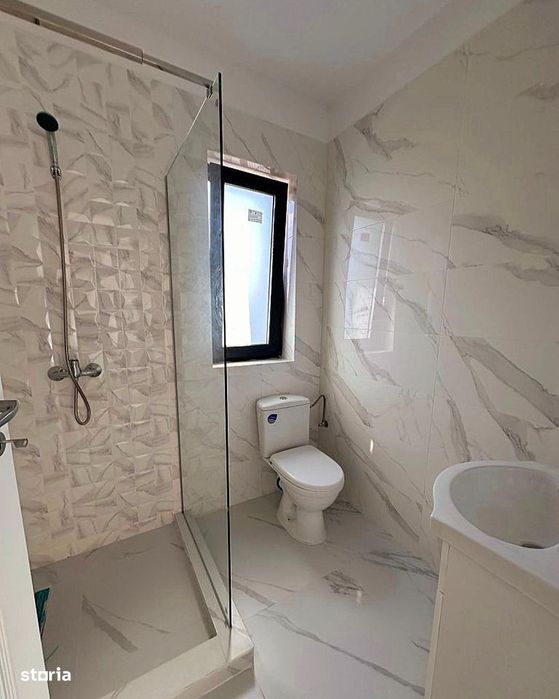 Case Noi Clinceni: 4 Camere, Încălzire Pardoseală, Tâmplărie Tripan,