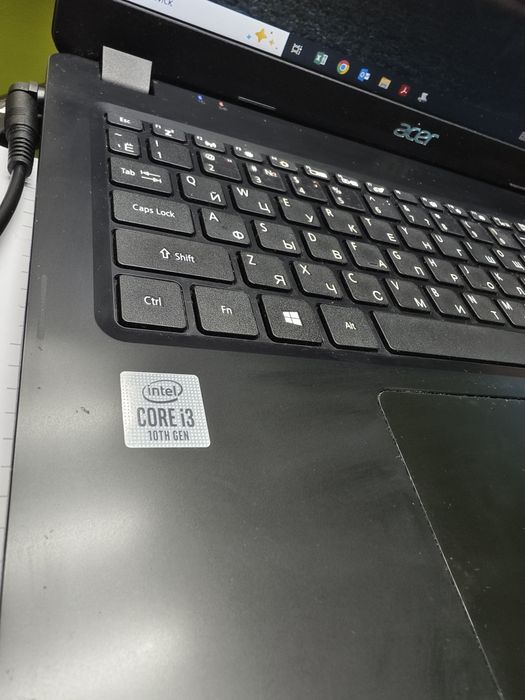 Acer Core i3-10gen