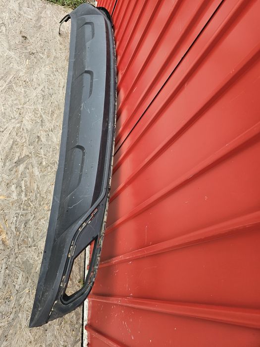 Spoiler bara spate Audi Q8 S-Line cod 4M8807521
