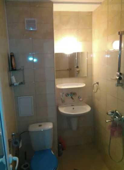 Дава се под наем Двустаен апартамент в Бургас, Лазур - 65 кв.м за 200 € - Снимка #3