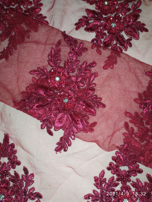 Украшения для платье НОВЫЙ.