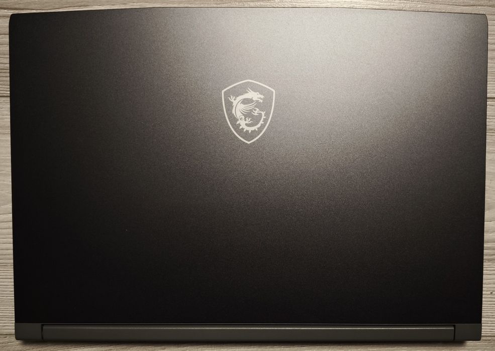 Laptop Gaming MSI Thin 15 B12UC-2036XRO, Intel Core i5-12450H 15.6" FHD, 16GB, SSD 512GB, RTX 3050 4GB, Windows 11 , gri