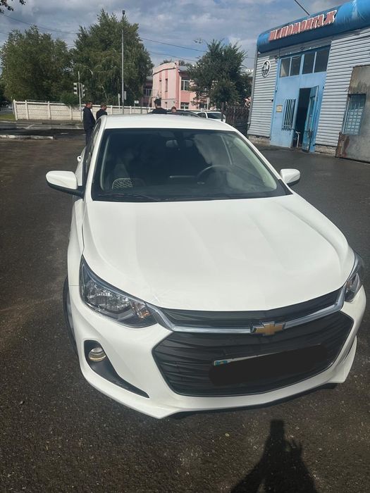 Шевроле оникс 2024