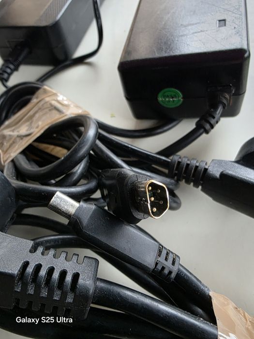 Incarcator giant si fisher 36v si diferite tipuri de roti.