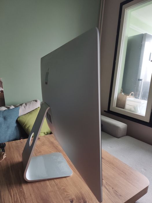 Apple iMac 27" 5K Retina | A1419 | i5 3.8 GHz Quad-Core | 16GB RAM | 512GB | Radeon Pro 580