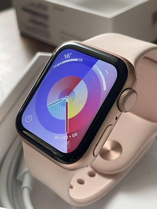 Apple watch SE 40mm rose gold