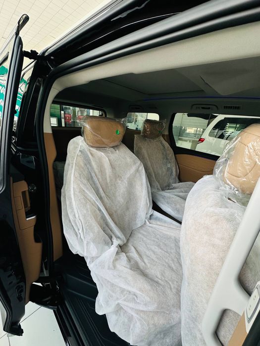 Jac Rf8 Miniven 7irinli benzin ikki litr turbo