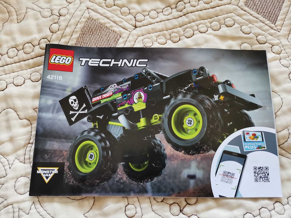 LEGO Technic Monster Jam Grave Digger - 42118.