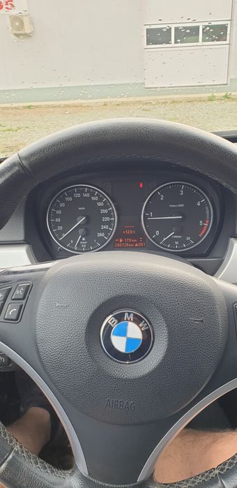 Bmw 318 d combi e91 143cp  2009