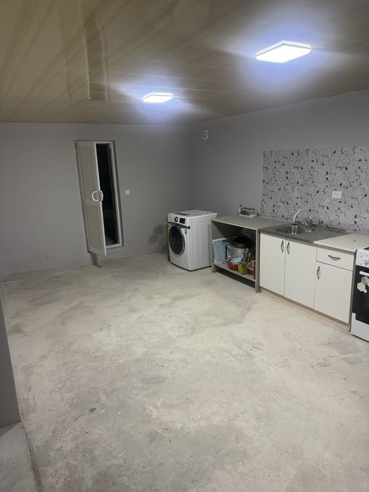 Sputnikda 4 xonali joy sotiladi