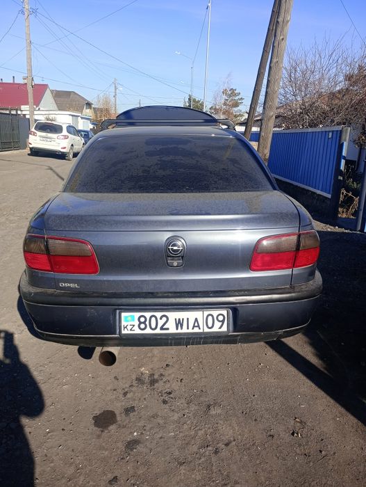 Опель омега б2.5