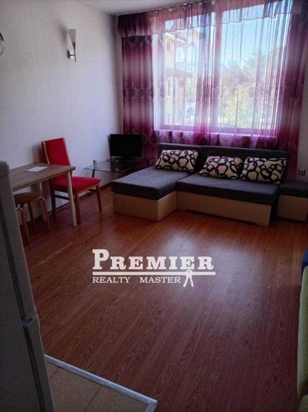 Продава се Двустаен апартамент в к.к. Слънчев бряг - 63 кв.м за 1045 €/кв.м - Снимка #2