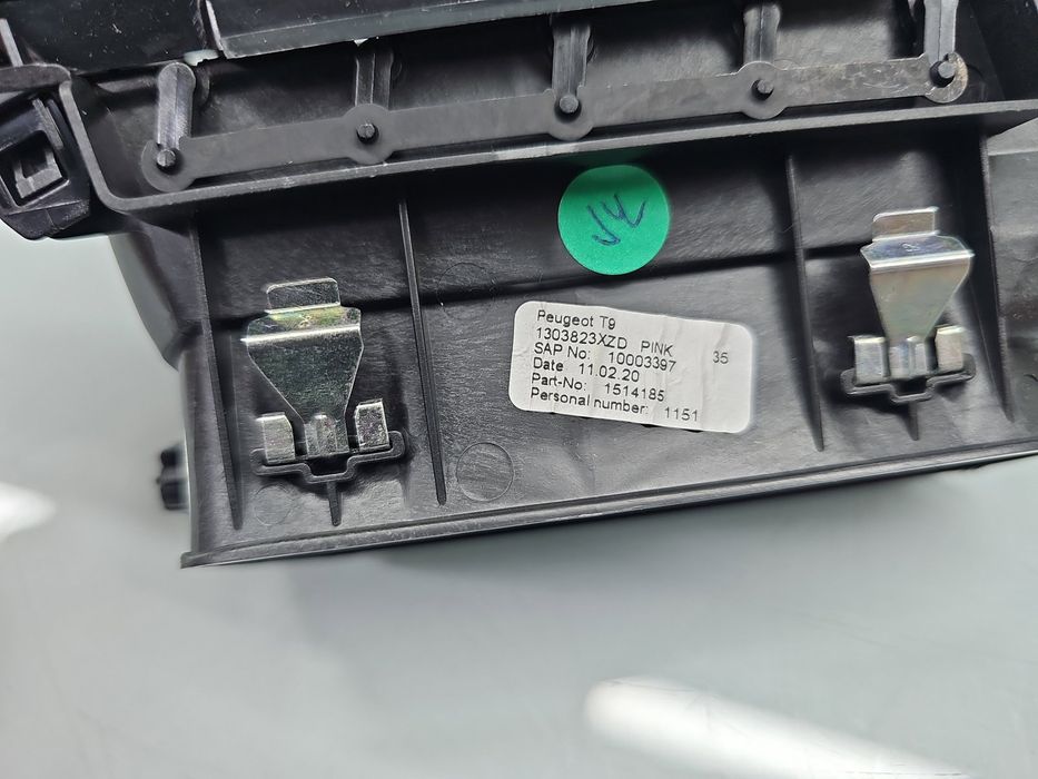 Grila aerisire dreapta PEUGEOT 308 II GT-Line [Fabr 2019-2021] 130382