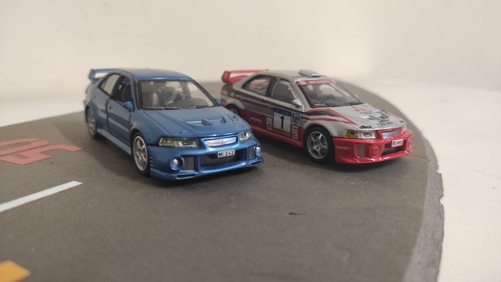 Метални модели 1:43 и 1:32