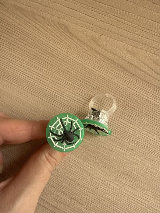 Маски, кольца на хэллоуин