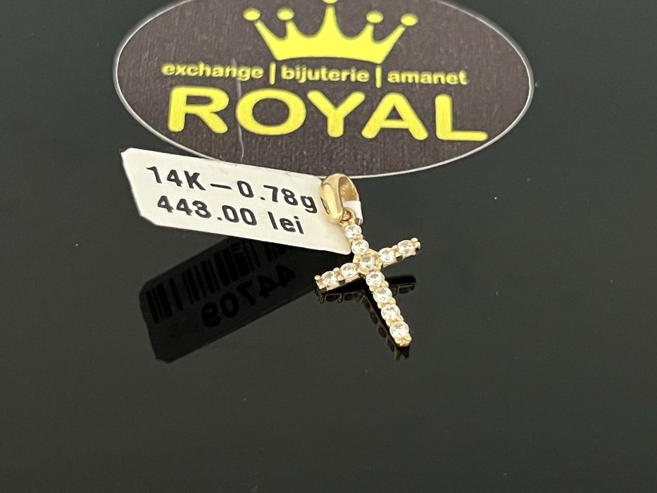 Bijuteria Royal CB : Pandant cruce aur 14k 0,78 grame