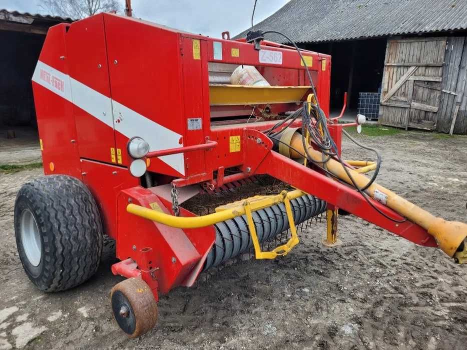 Пресс подборщик Metal-Fach z 562 в хорошим состояний