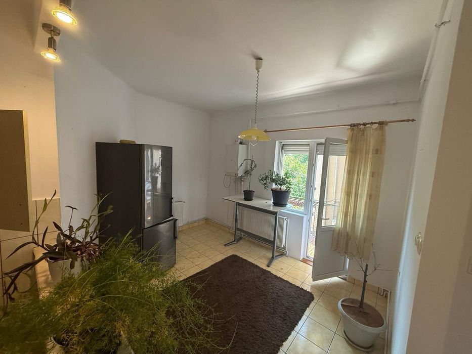 Ofer spre Vanzare Apartament stil Evreiesc  Zona Titulescu