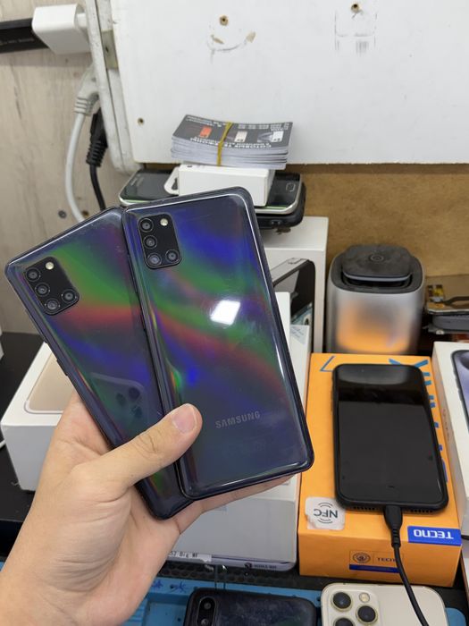 Samsung A31 4/64gb срочни сотилади
