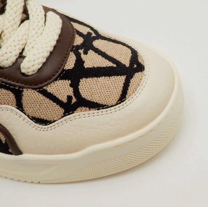 Valentino One Stud XL