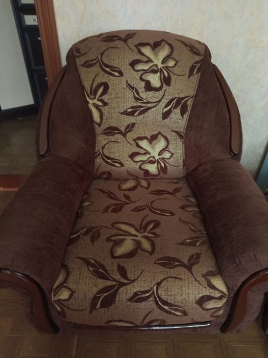 Диван и кресла продажа