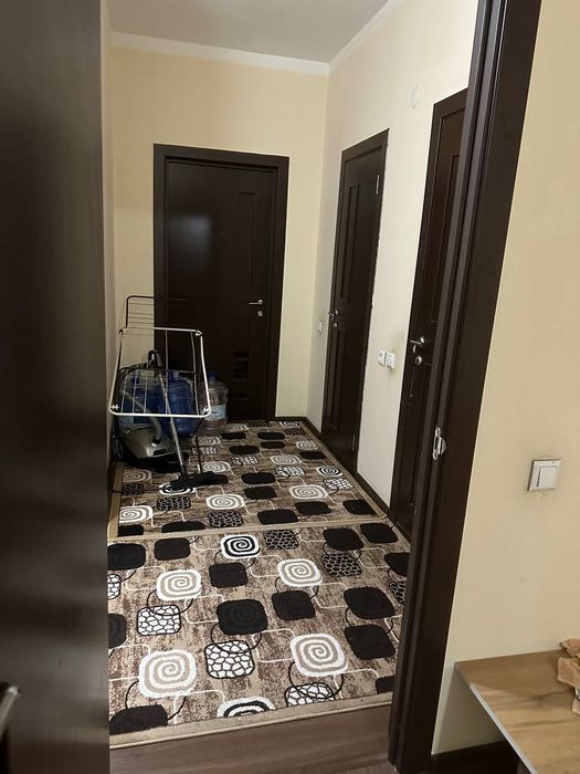Продам трех комнатную квартиру