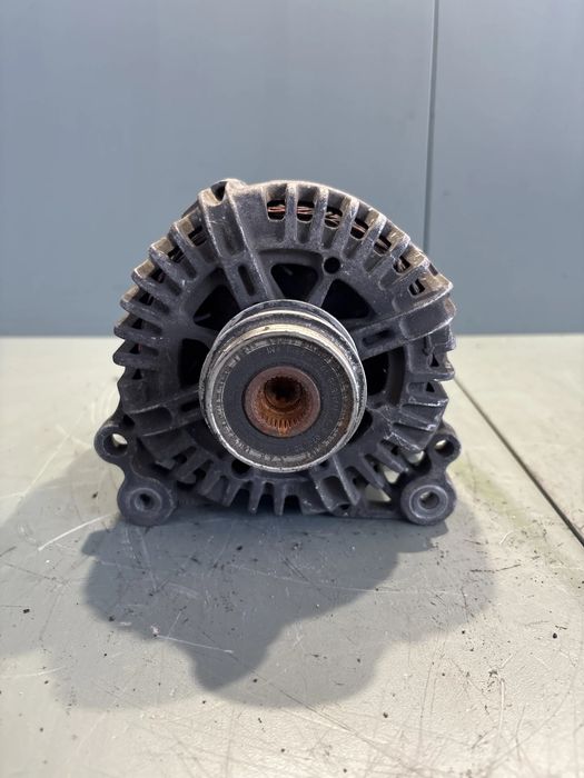Alternator 06F903023C Volkswagen VW Touran 2005