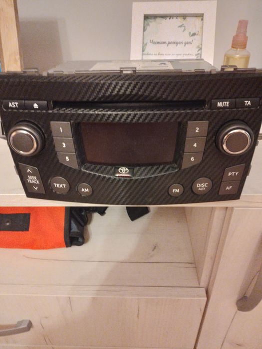 Оригинално  СИДИ за Тойота 2015г.изключителво запазено! Като ново!