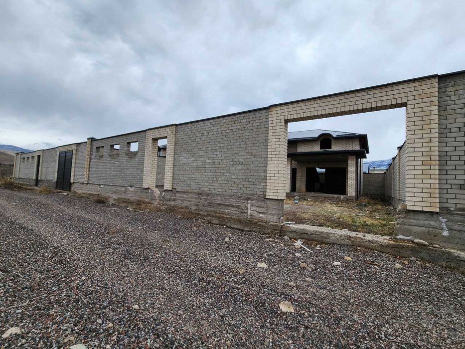 Дача в современном коттеджном городке за Газалкентом, 6 соток
6 соток