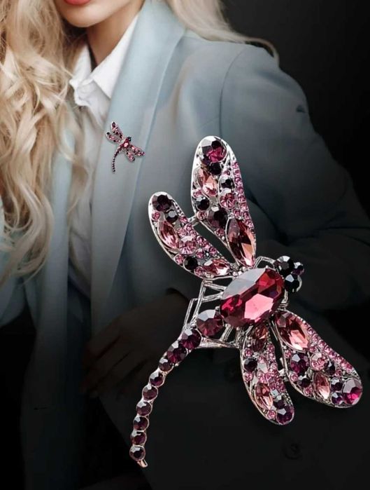 Шикарные брошки 5.5 - 6см.