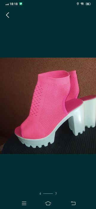 Босоножки летние