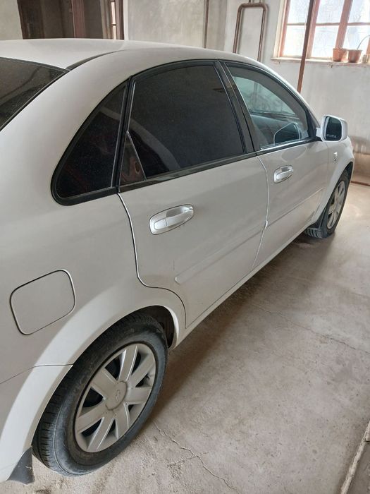 Gentra srochni sotiladi