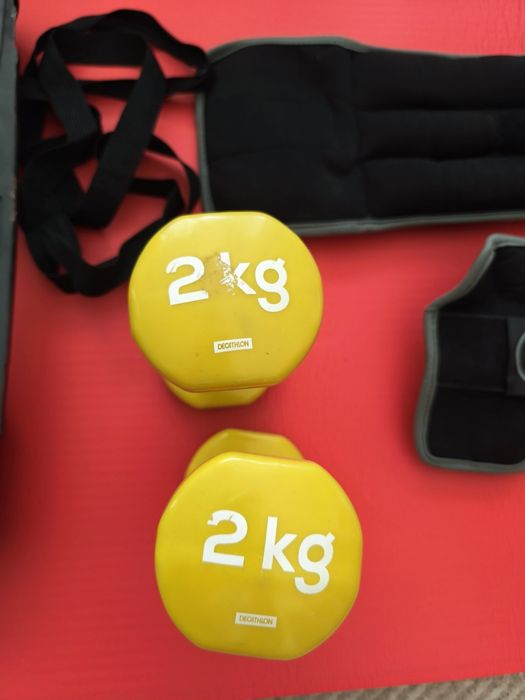 Set gantere și bare 20 kg,saltea,greutati incheieturi