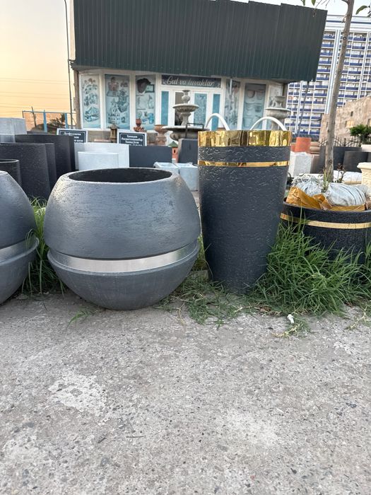 Vazon kashpo biton tuveklar bog va hovli uchun