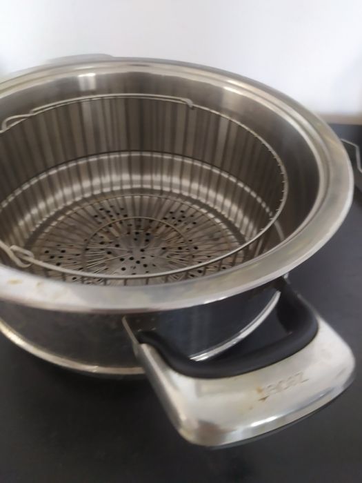 Съд за готвене на пара,тенджера,парна кошничка Цептер