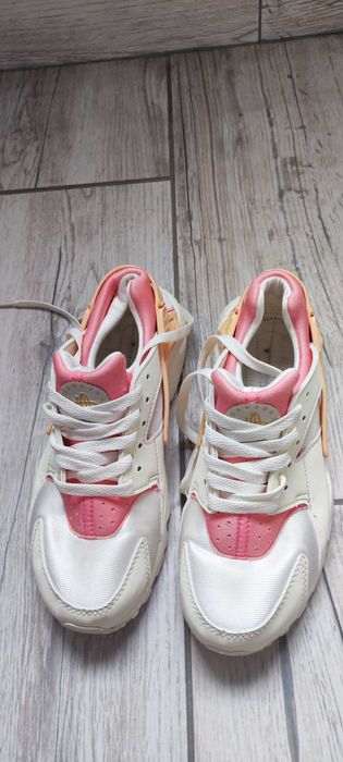 Adidași fete nike