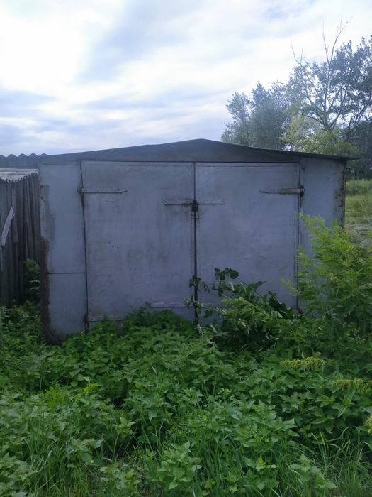 Металлический гараж