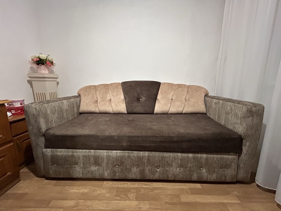 Canapea extensibilă