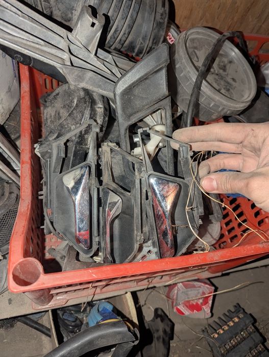 Продам запчасти от Мерседес