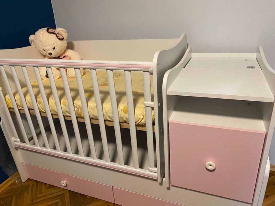 Детско легло тип люлка, почти ново, в отлично състояние!