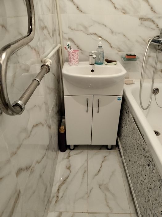 Продам 2к.кв в центре города