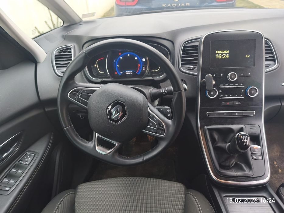 URGENT renault Scenic 2019 de familie IMPECABIL