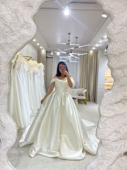 Свадебное платье La Novia