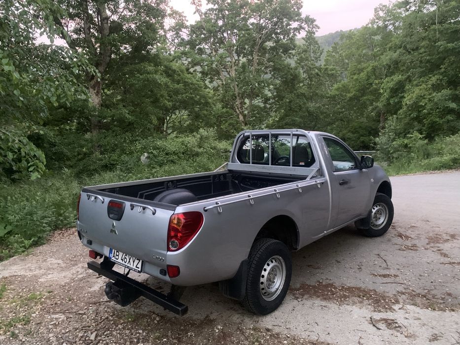 Mitsubishi L200 cabină simplă 4x4 IMPECABIL !!!