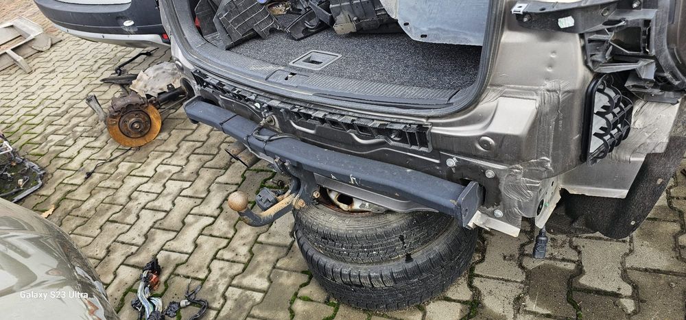 Carlig de remorcare vw golf plus